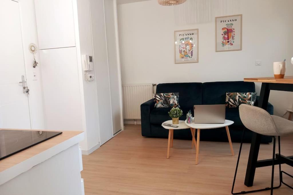 Studio Cergy 5 Min De La Gare エクステリア 写真
